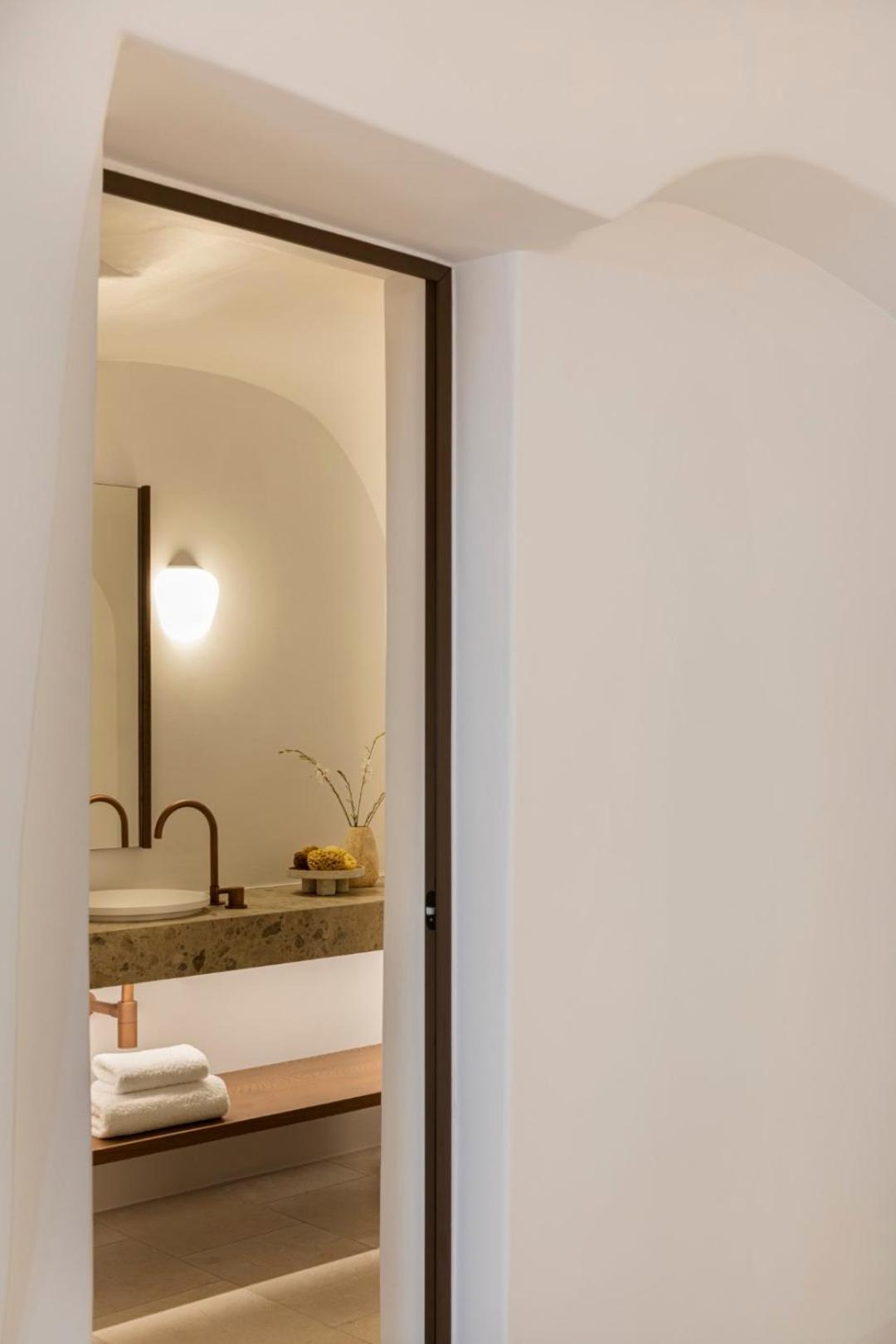 Canaves Ena - Small Luxury Hotels Of The World 이아 외부 사진